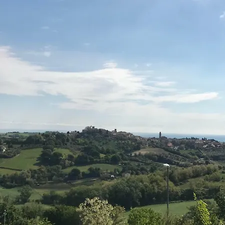 Il Lauro 3* San Costanzo