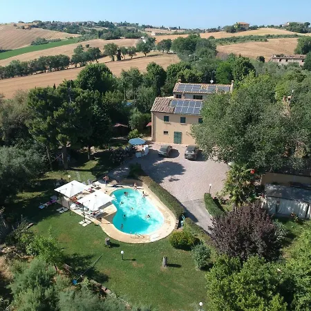 Il Lauro 3* San Costanzo