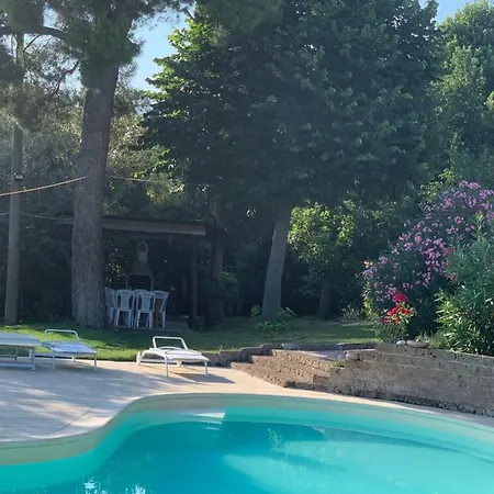 Il Lauro * San Costanzo
